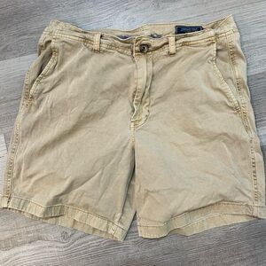 Vineyard Vines Men's Khaki Flat Front Shorts
